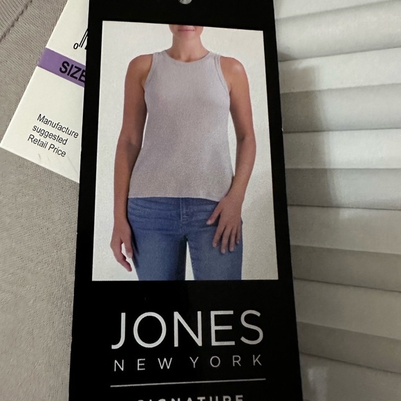 Jones New York Signature Woman’s tank top size S NWT - Picture 3 of 5